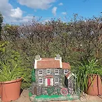 Meadow View