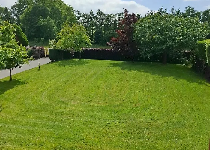 Meadow View * Gortatlea Junction